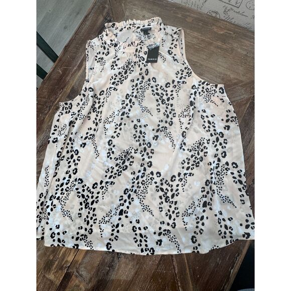 Torrid Plus Size Georgette Mock Neck Tank Leopard Pink NEW Size 2 - Picture 1 of 8